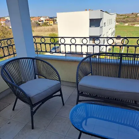 Apartment Lunna